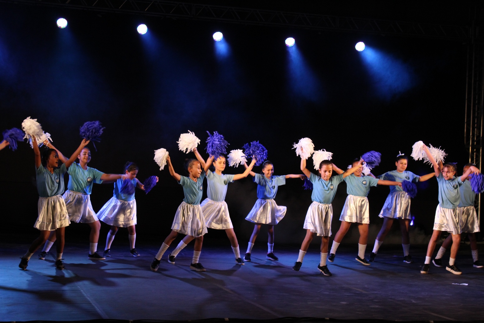 Festival reuniu grupos de dança de todo o estado em Três Coroas