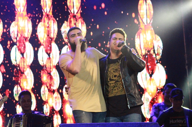 Show de Henrique & Juliano leva multidão ao parque da Oktoberfest; VEJA MAIS DE 130 FOTOS
