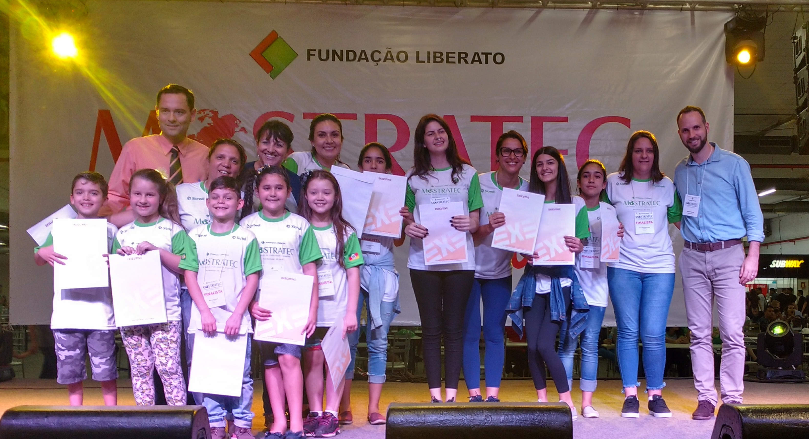 Igrejinha vence duas categorias em mostra internacional de educação