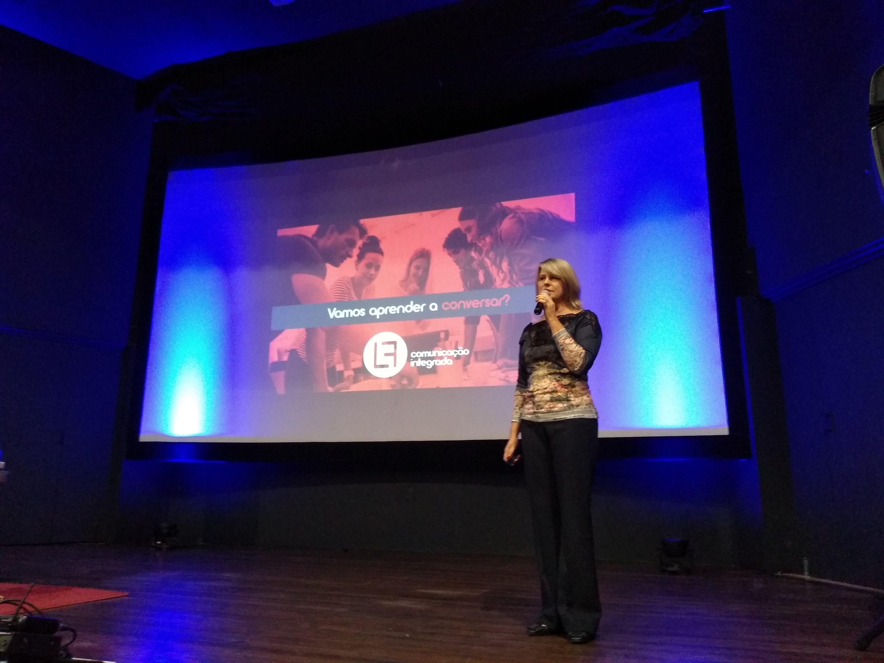 Taquara sediará workshop sobre comunicação não violenta com Vivian Laube