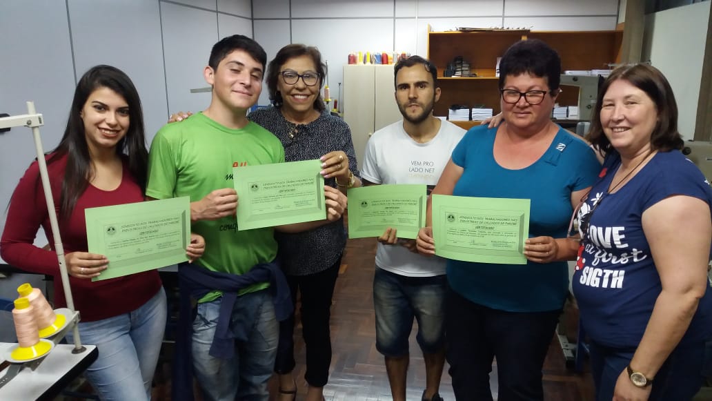 Curso gratuito forma nova turma de profissionais em Parobé