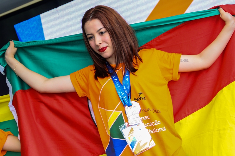 Aluna do Senac Taquara conquista ouro em competição nacional