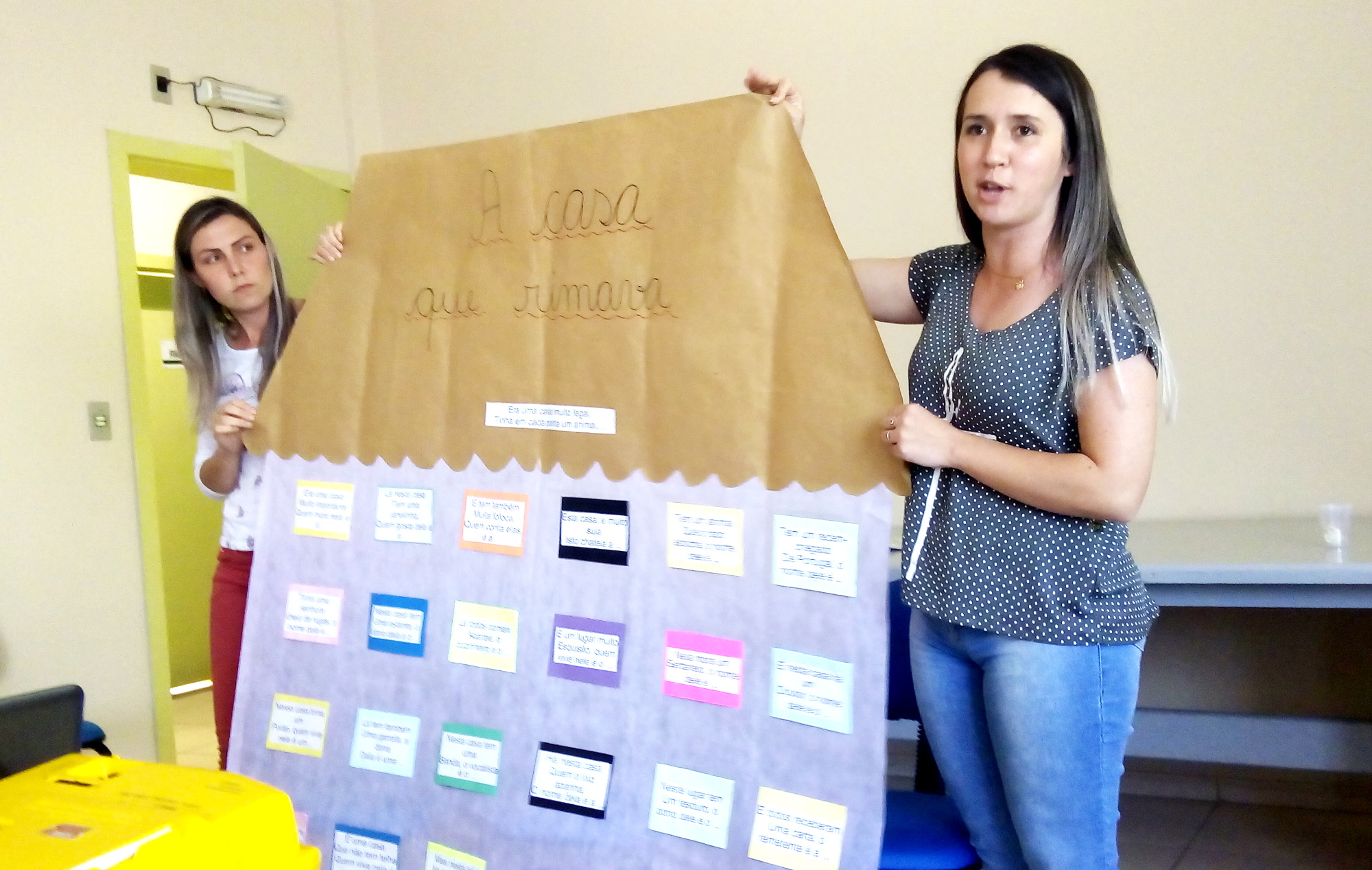 Professoras apresentaram suas práticas pedagógicas em Taquara