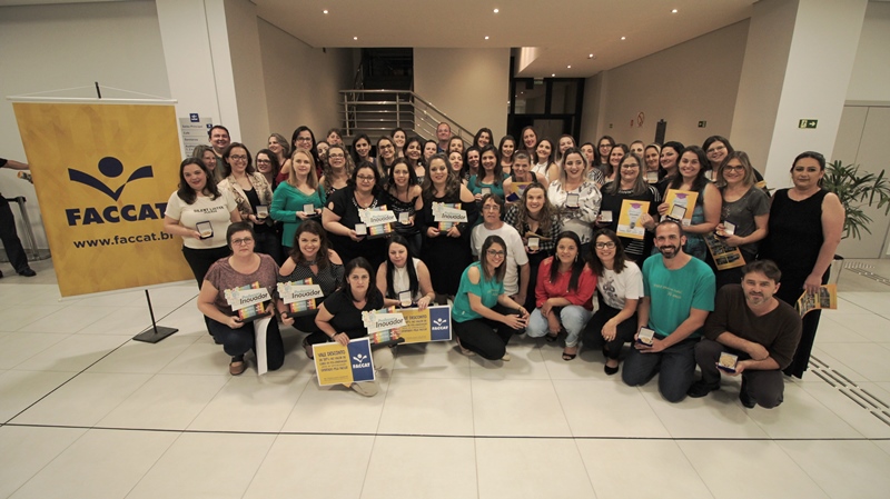 Premiação do Professor Inovador 2018 foi marcada por emoção e reconhecimento