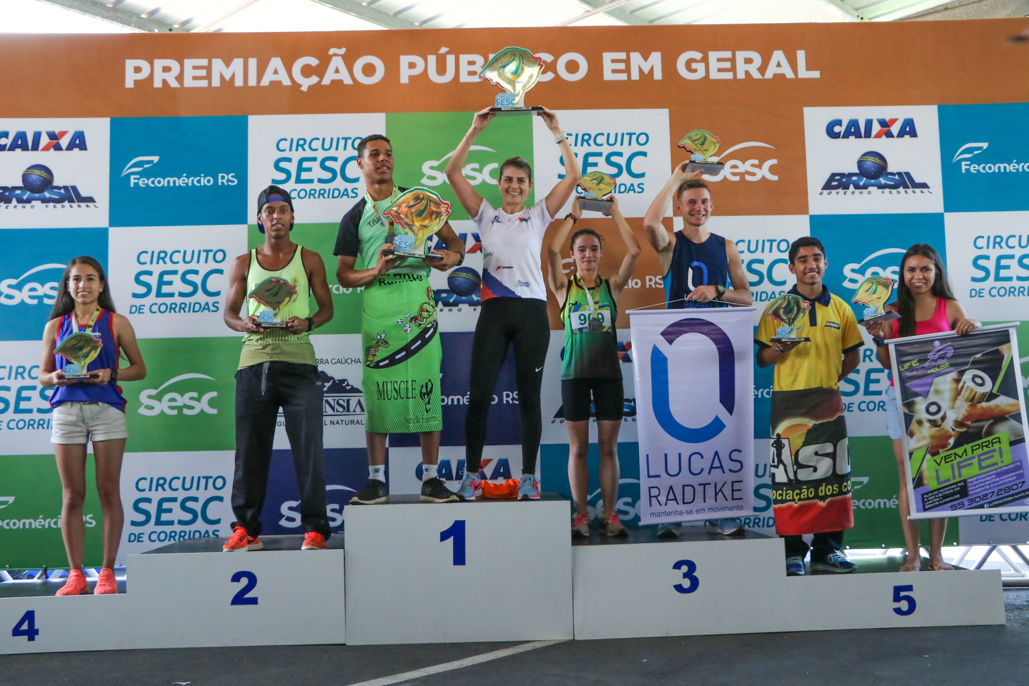 Atleta de Taquara sobe ao pódio no Circuito Sesc de Corridas