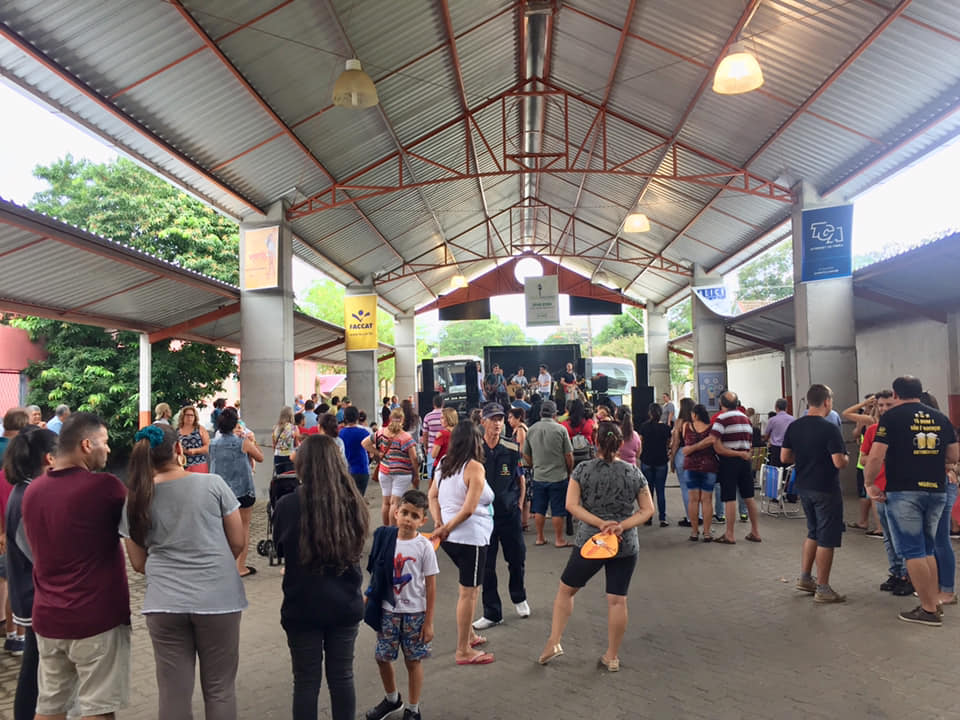 Festa na Rua Coberta comemorou os 68 anos da Rádio Taquara
