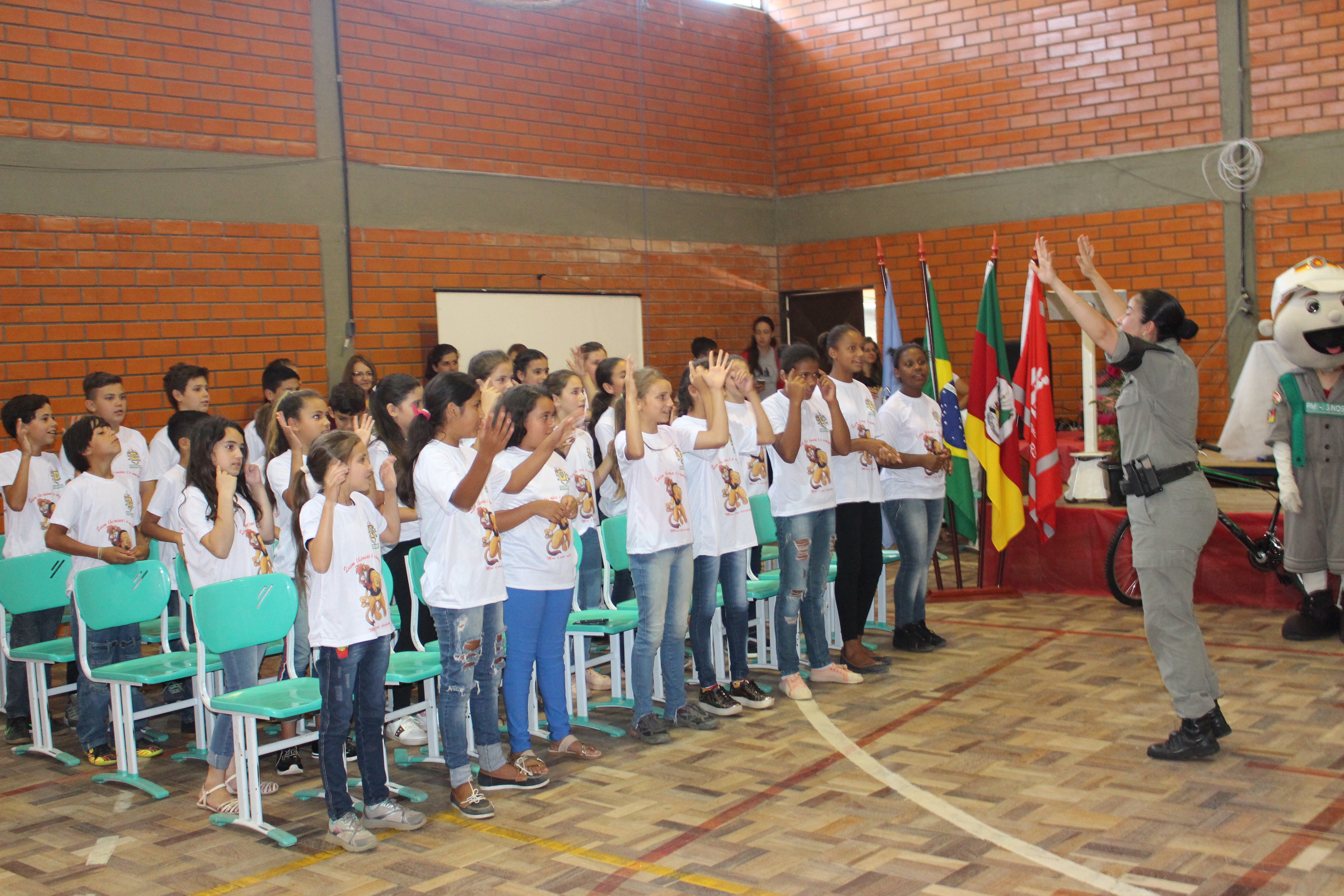 Proerd forma estudantes de duas localidades de Parobé