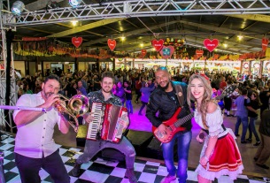 Oktoberfest de 2018 distribuirá mais de R$ 1,5 milhão a entidades da região