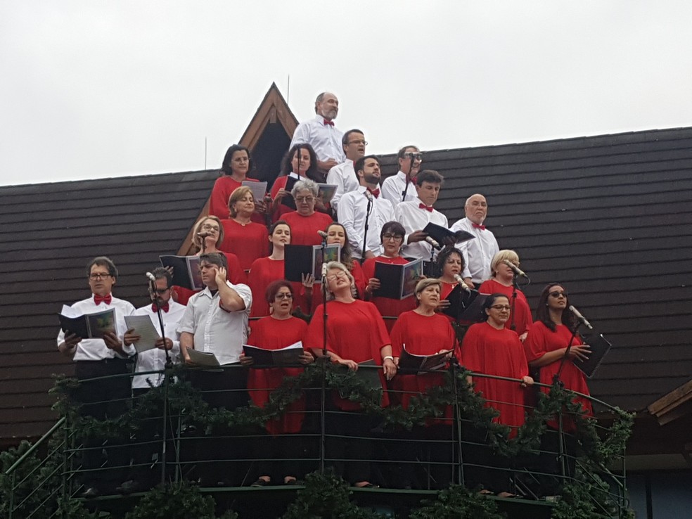 Coral Contratempo faz apresentações em Gramado e no IACS