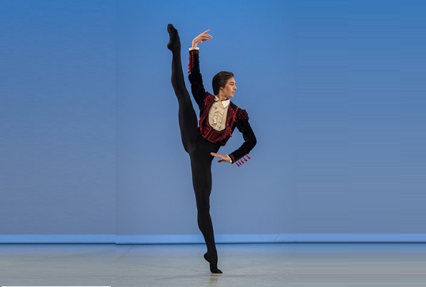 Bailarino taquarense é premiado em concurso na Suíça