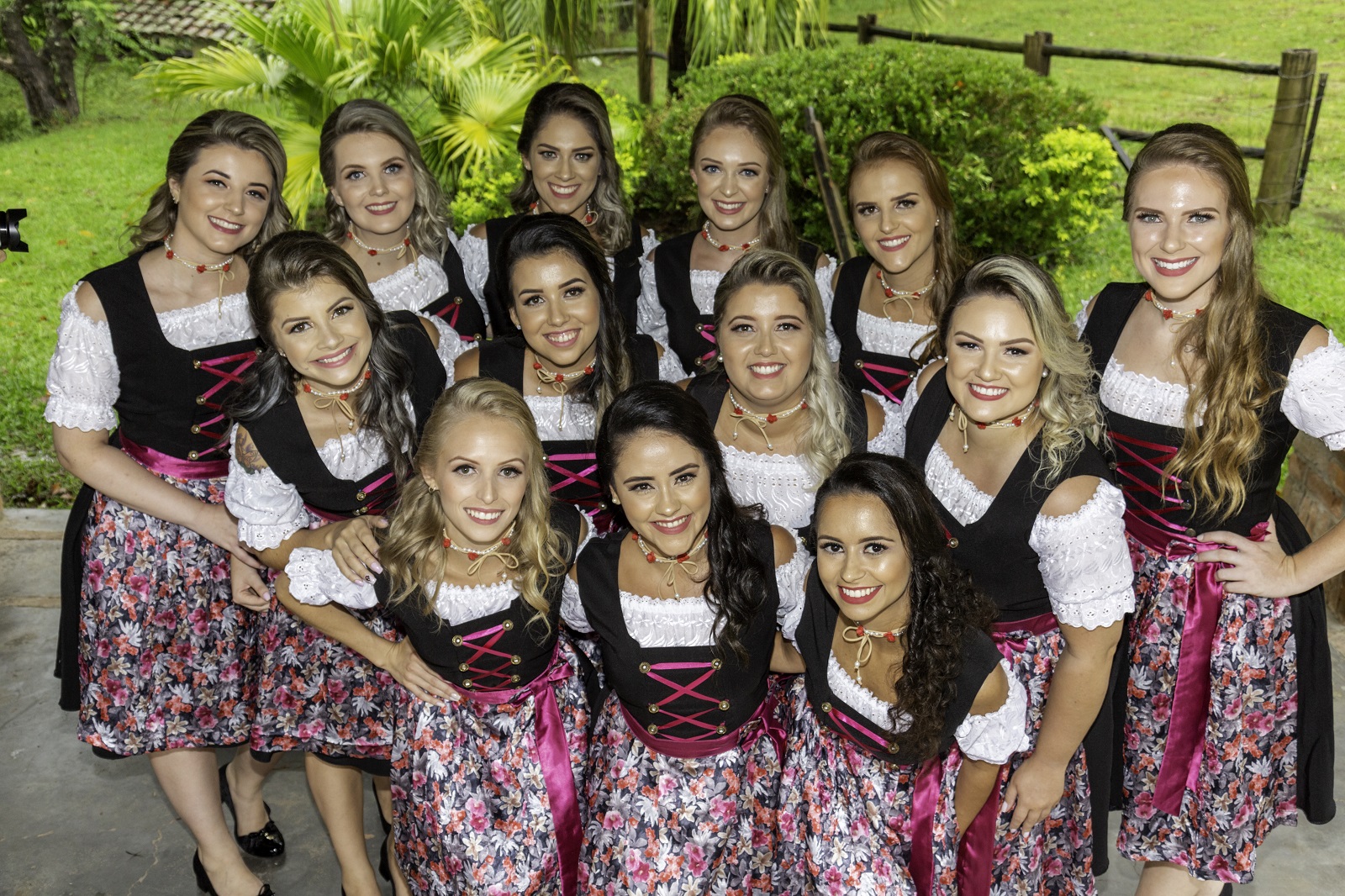 Conheça o perfil das candidatas a rainha e princesas da Oktoberfest de Igrejinha