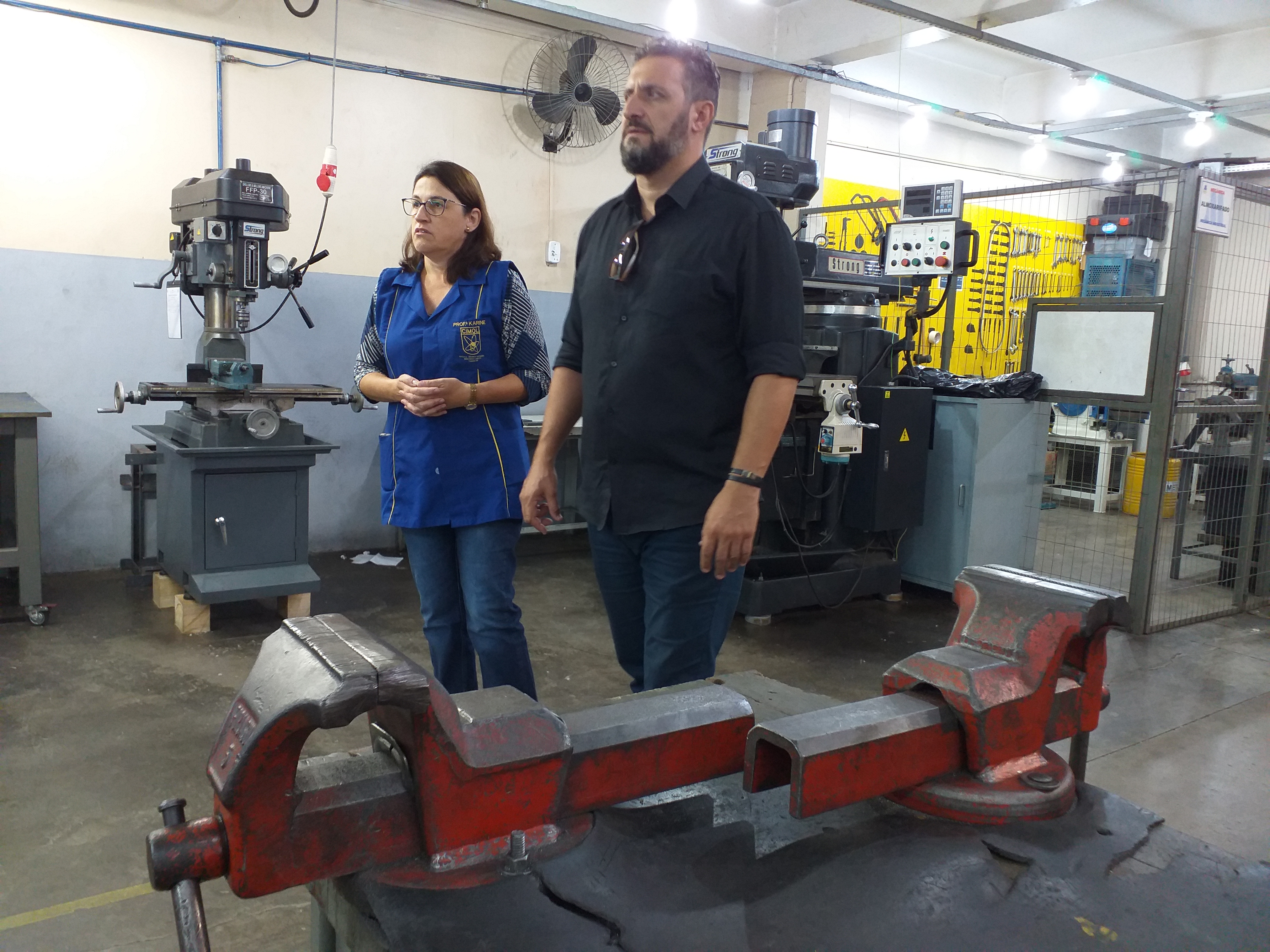 Cimol recebe deputado e apresenta projeto para compra de terreno