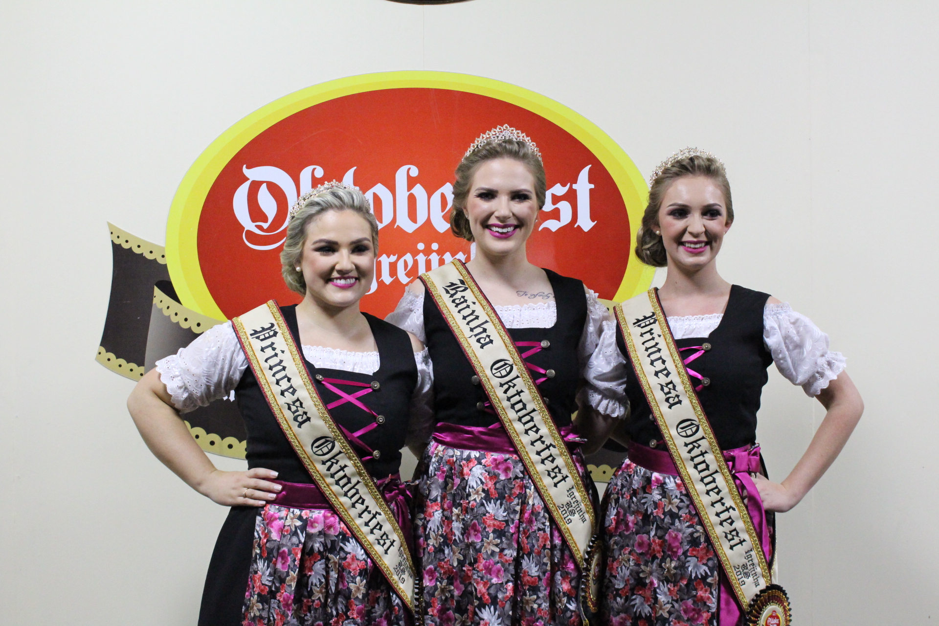 Corte da 32ª Oktoberfest de Igrejinha é escolhida no Kerb das Soberanas; VEJA mais de 260 fotos do evento
