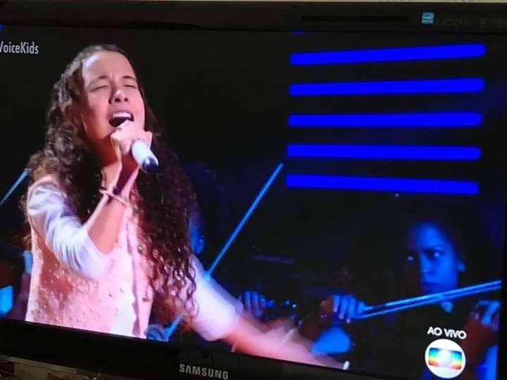 Luiza Barbosa está na final do The Voice Kids