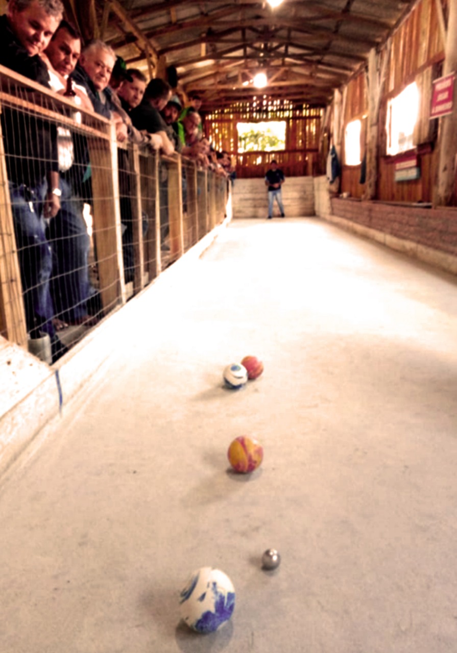 Cancha do Freitas vence primeira partida da semifinal do Campeonato Municipal de Bocha de Parobé