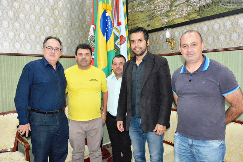 Fábrica de gelo busca local para instalação em Taquara