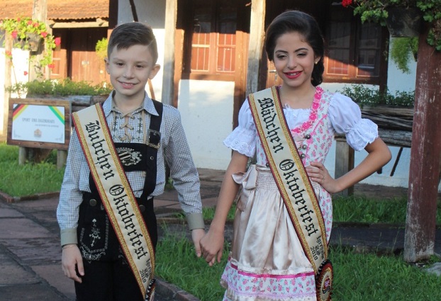 Escolhidos o Bubchen e Mädchen da Oktoberfest de Igrejinha de 2019