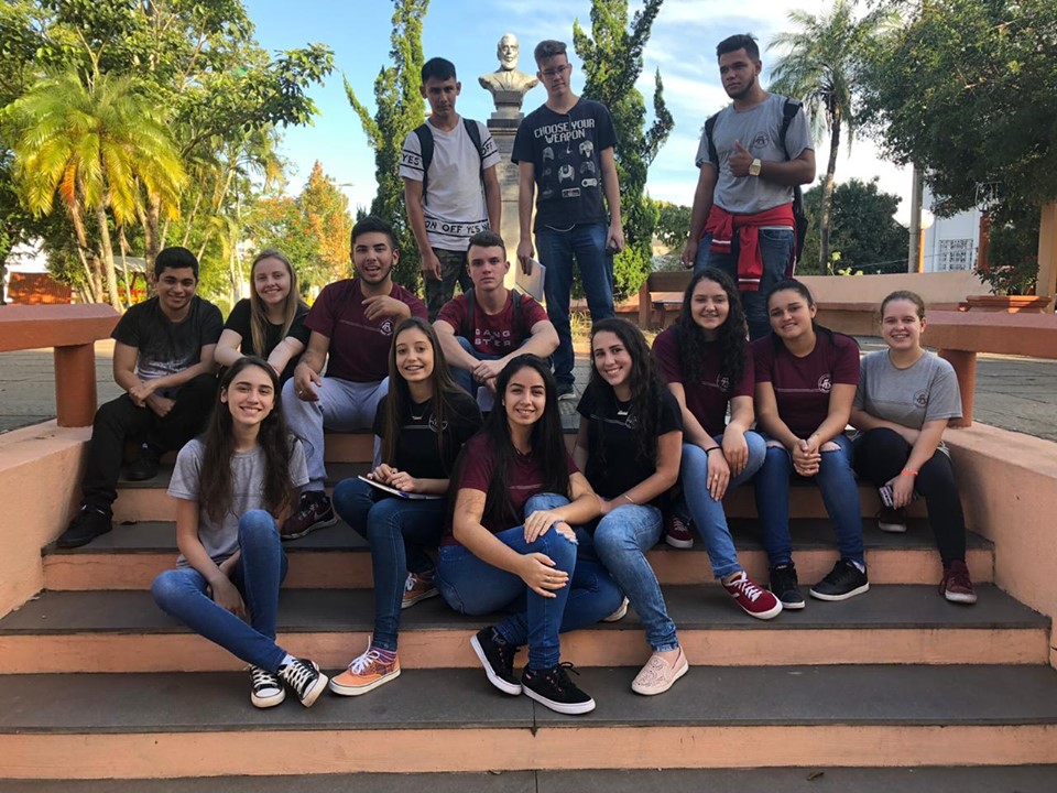 Estudantes realizam trabalho sobre o patrimônio histórico de Taquara