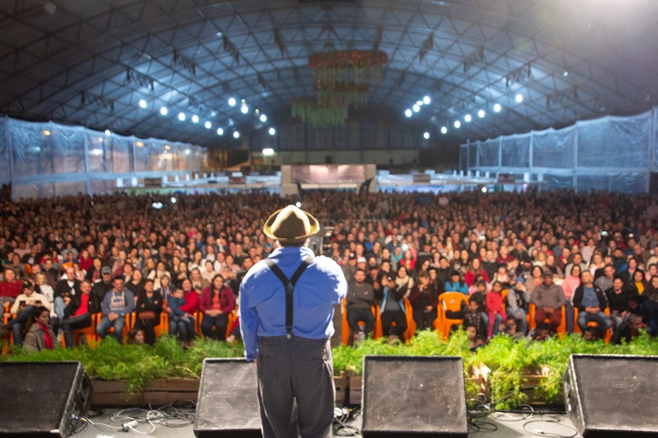 Organização estima público de 25 mil pessoas no Igrejinha Mix