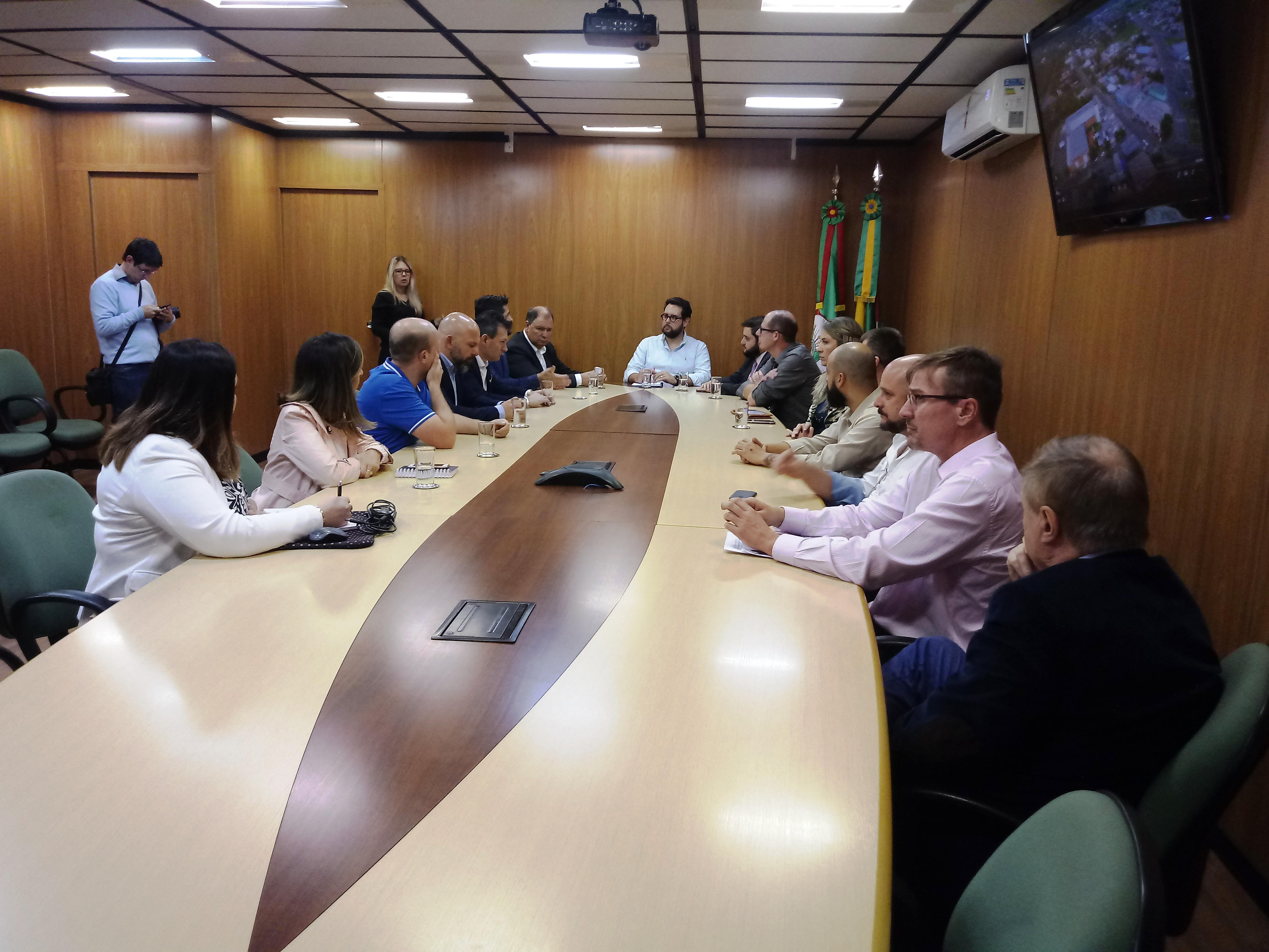 Direção da Crisdu aponta possibilidade de abrir 300 empregos