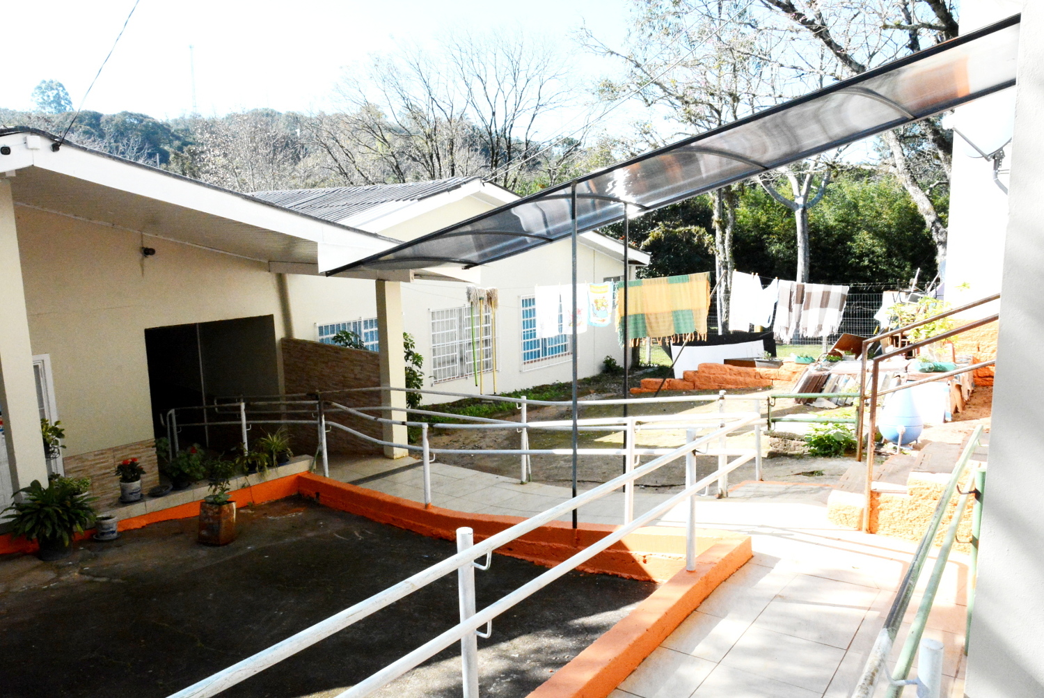 Escola de Taquara recebe melhorias em parceria entre a Prefeitura, o CPM e a comunidade