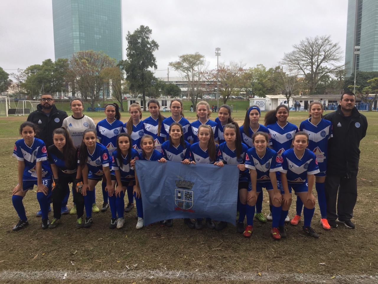 Time feminino parobeense realiza amistoso com o Grêmio Football Porto-Alegrense