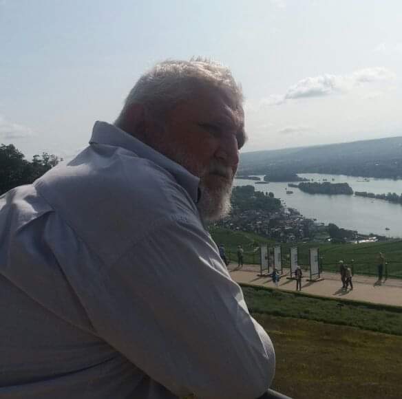 Morre o professor João Hernesto Weber