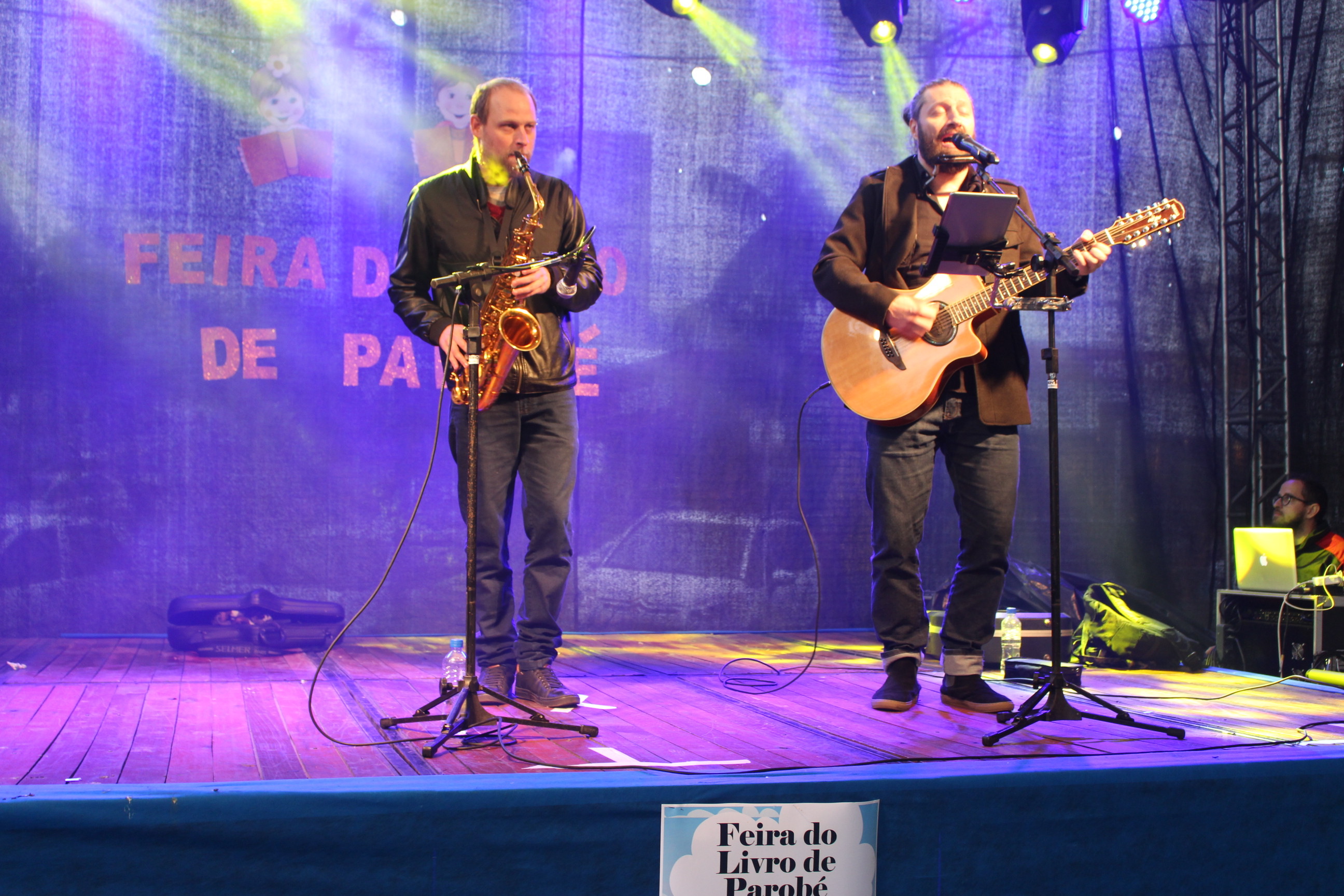 Atrações artísticas marcam encerramento da Feira do Livro de Parobé