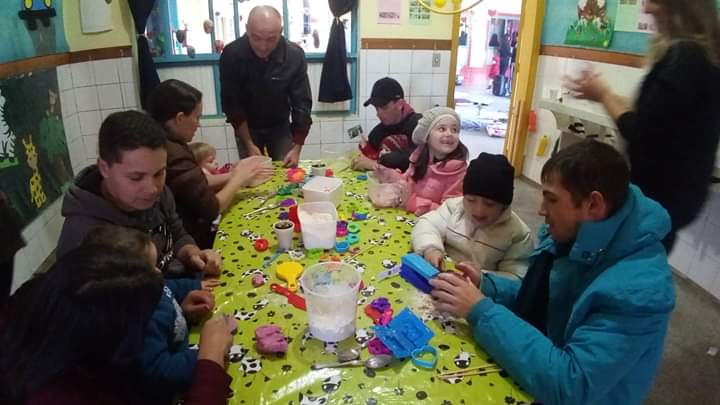 EMEI Favo de Mel de Parobé promove Festa da Família