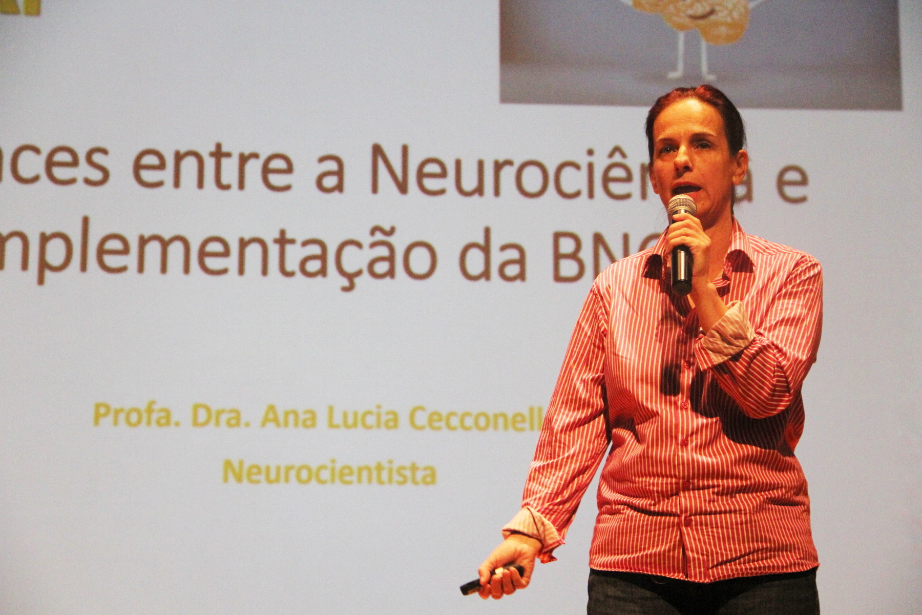 Professores municipais participam de conferência de abertura do segundo semestre letivo em Taquara