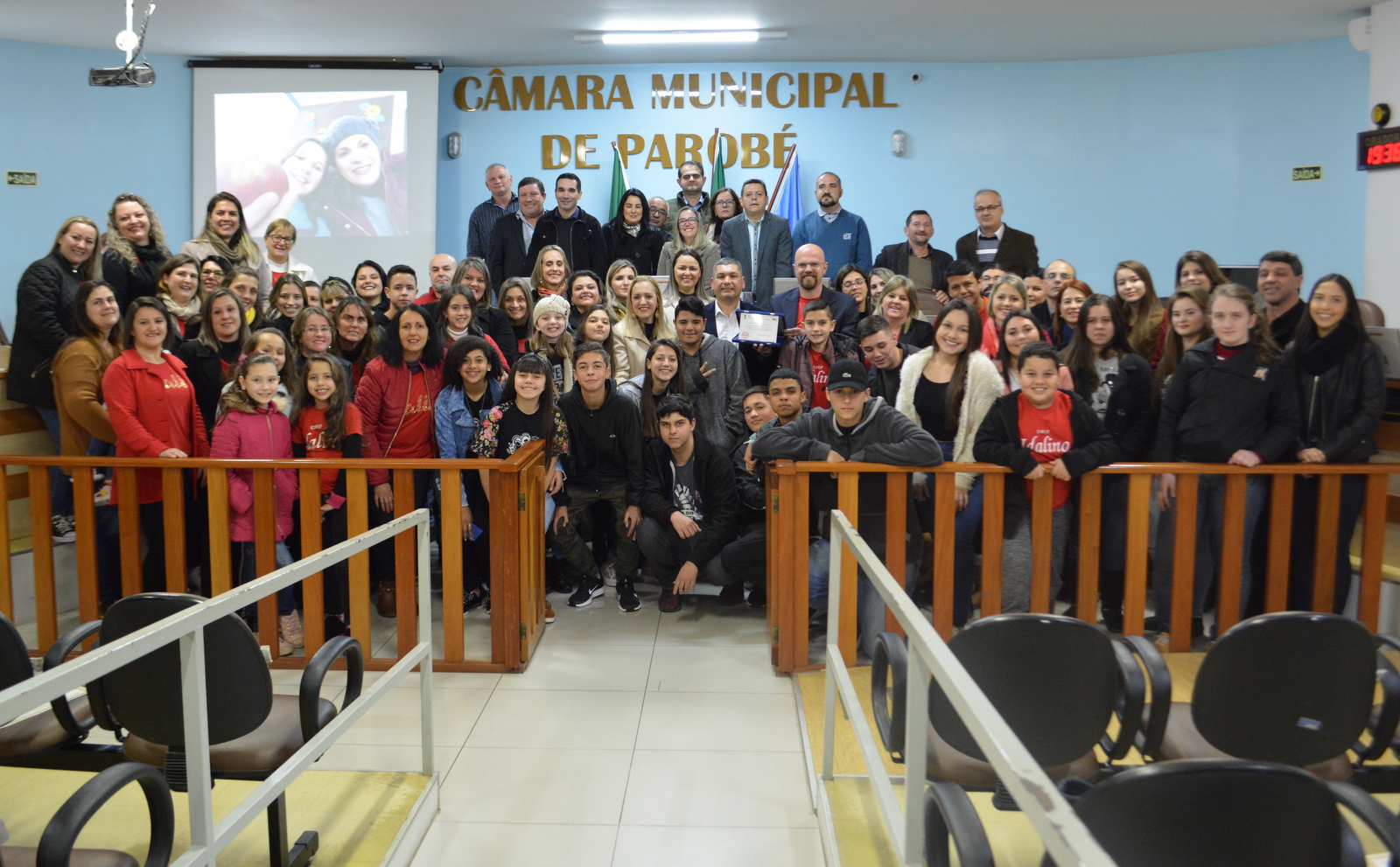 Câmara de Parobé celebra o aniversário da Escola Idalino Pedro da Silva