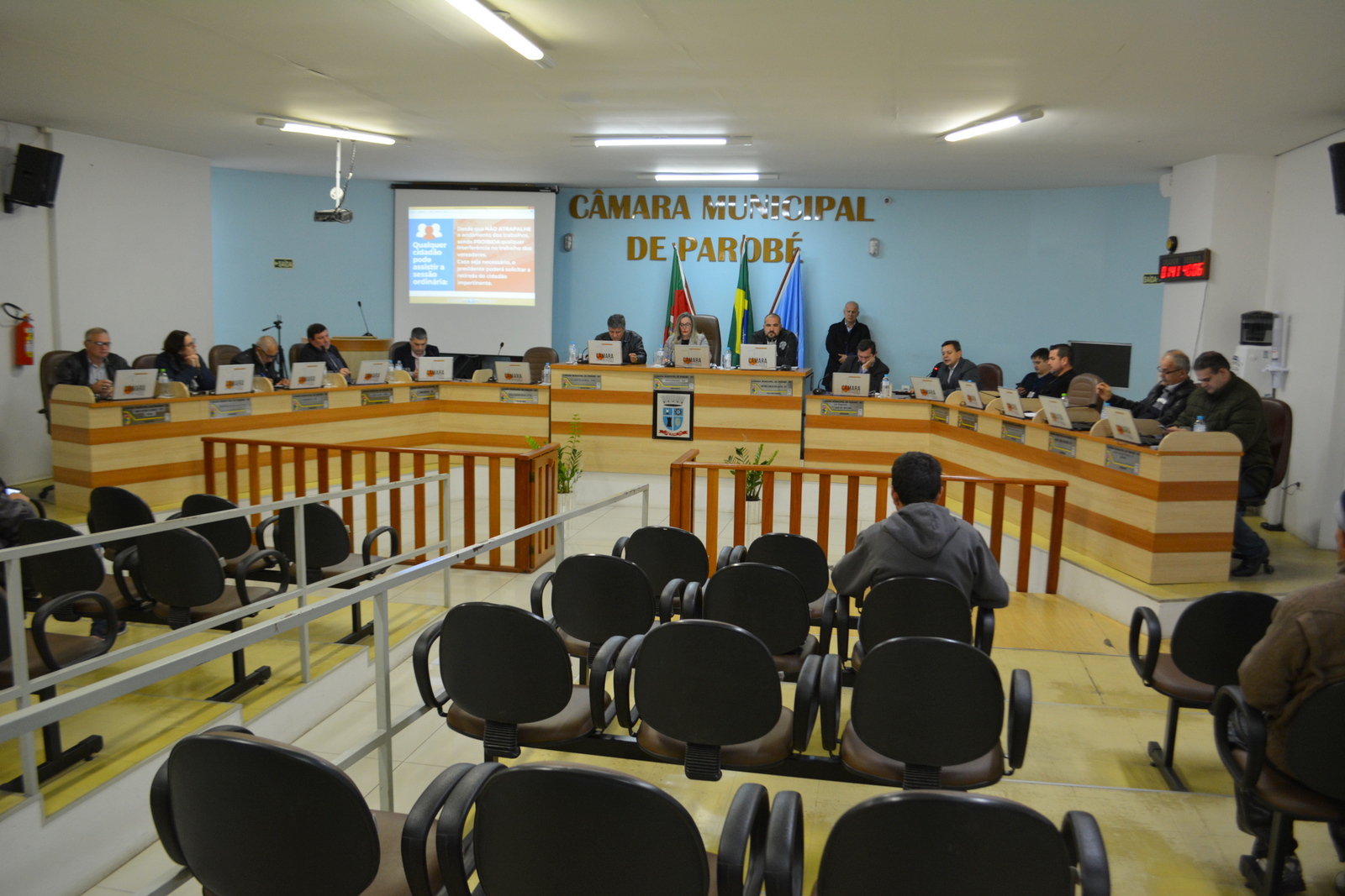 Câmara de Parobé aprova por unanimidade incentivo a estudantes