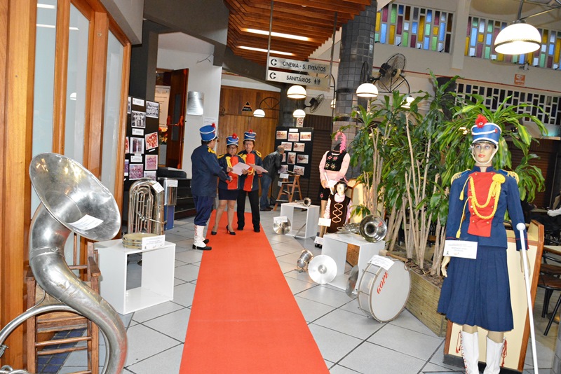 Antigas bandas marciais de Taquara são homenageadas pela Prefeitura