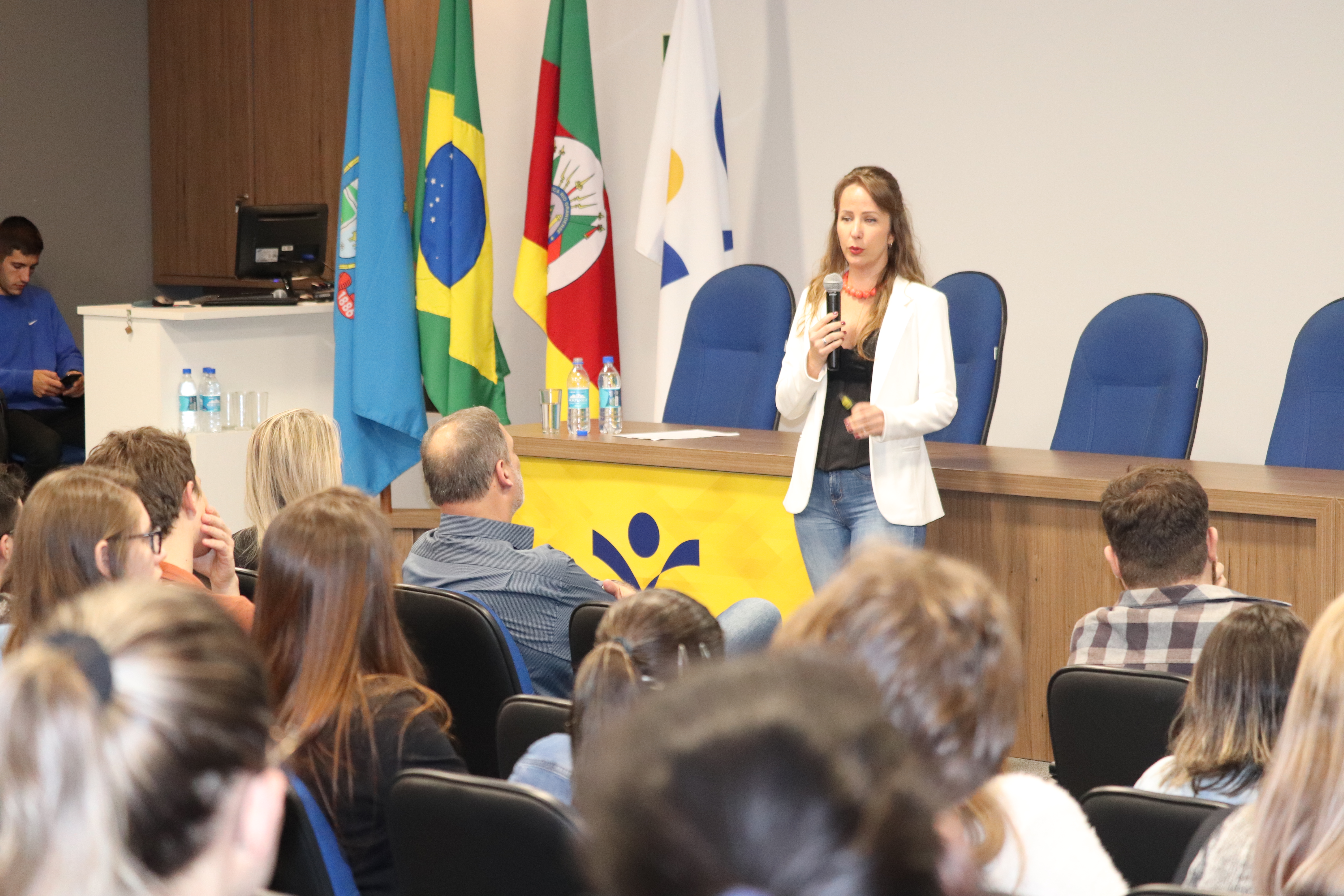 Economia criativa foi tema de discussão na Faccat