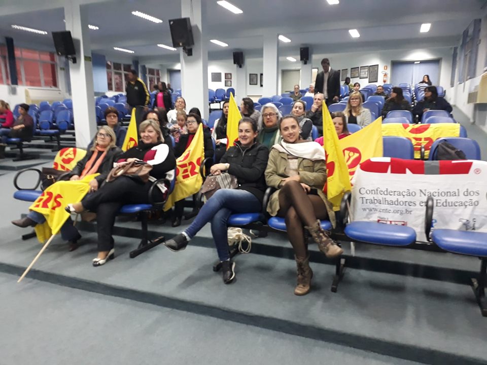 Com críticas a Bolsonaro e Leite, Câmara de Taquara aprova moção de apoio ao Cpers