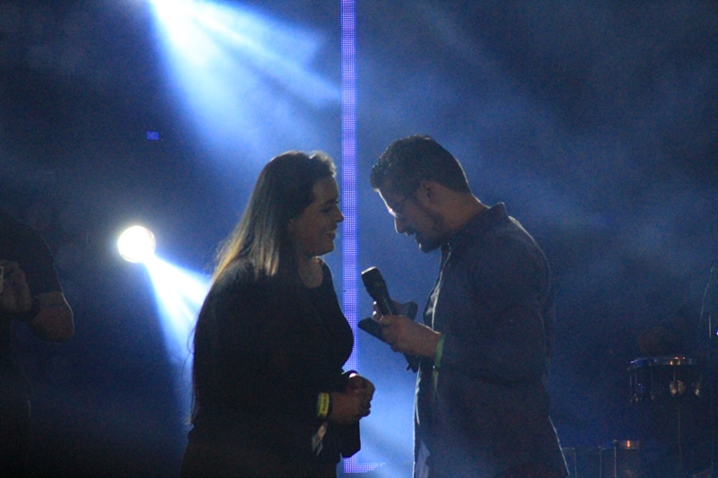 A história do pedido de casamento no show de Matheus e Kauan na Oktoberfest