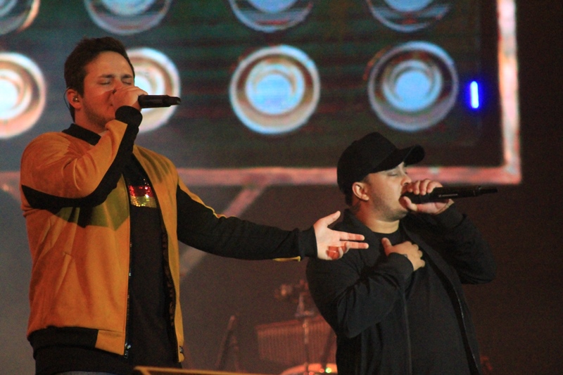 Veja mais de 200 fotos do show de Matheus e Kauan na Oktoberfest