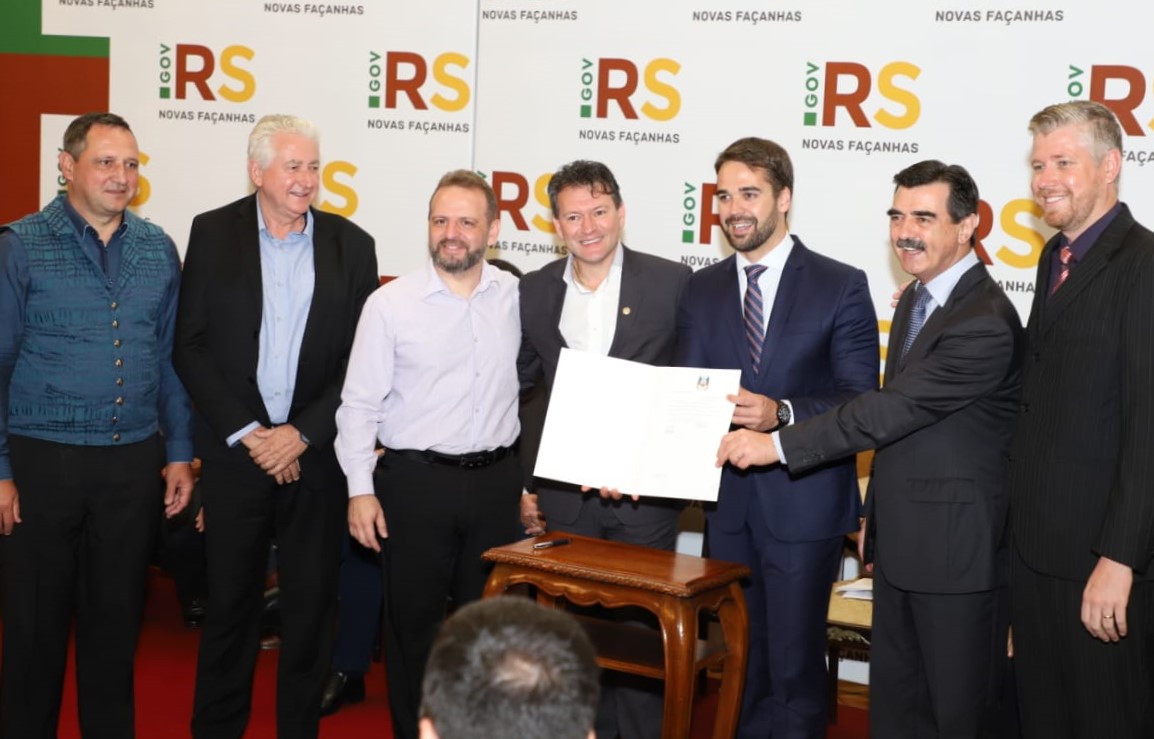 Sancionada lei que declara Igrejinha a capital estadual do voluntariado