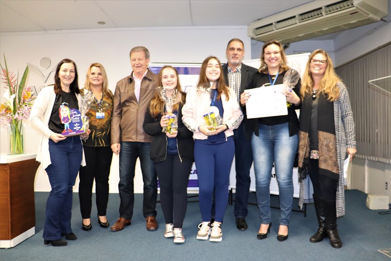 Faccat realiza premiação para a garotada em Mostra Científica