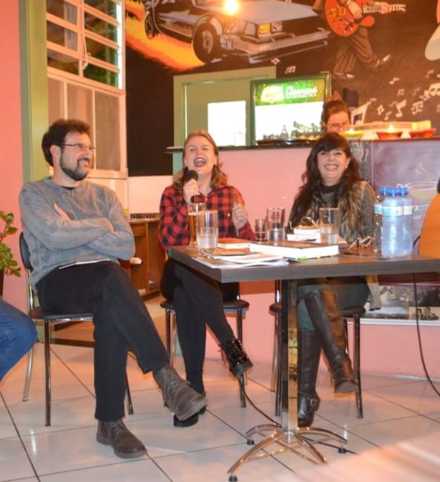 Sarau com Café volta a marcar presença na Feira de Livro de Porto Alegre