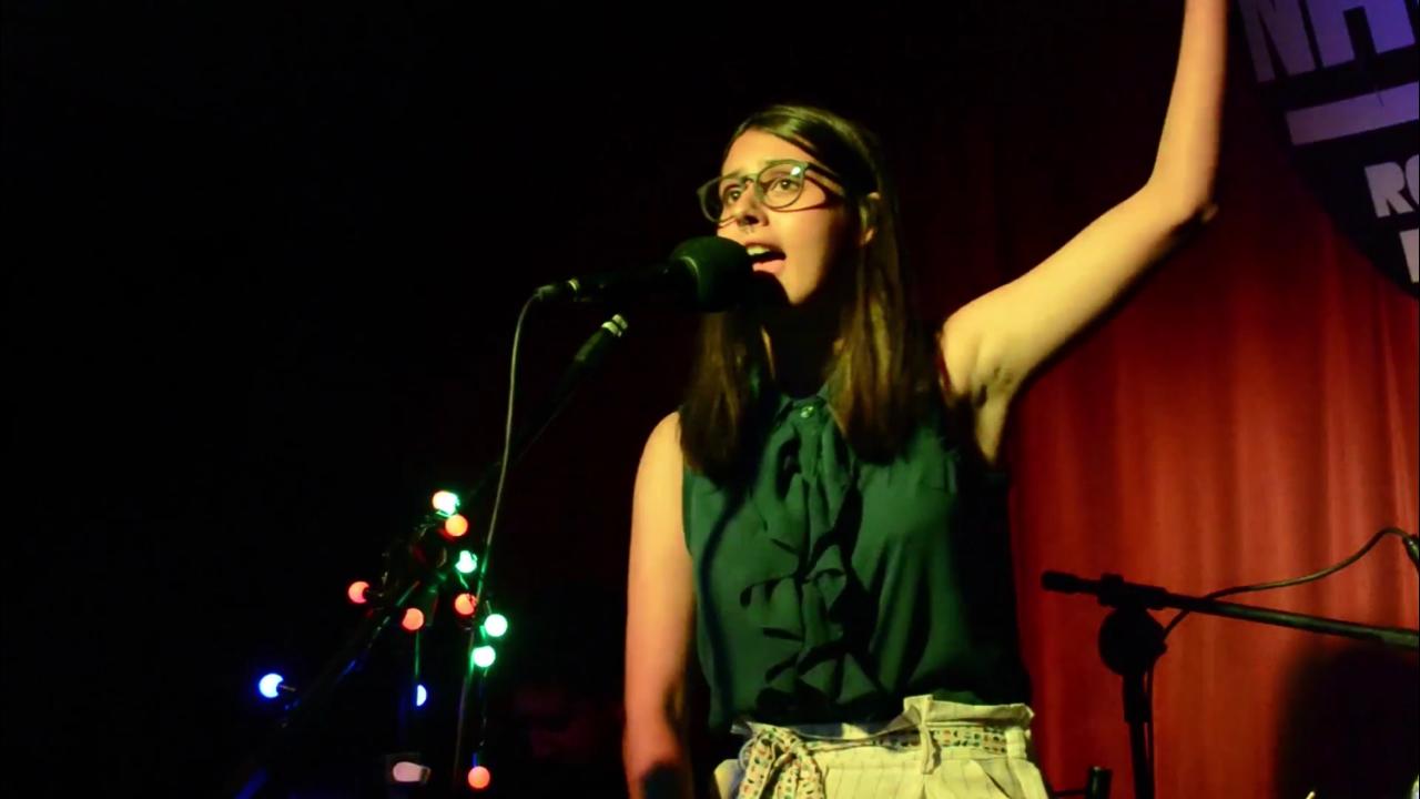 Letícia Roennau canta Elis Regina no próximo Sexta tem Arte