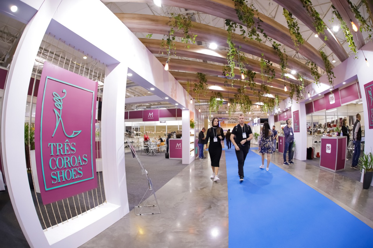 Estande Três Coroas Shoes, na Zero Grau, fatura 20% a mais que em 2018