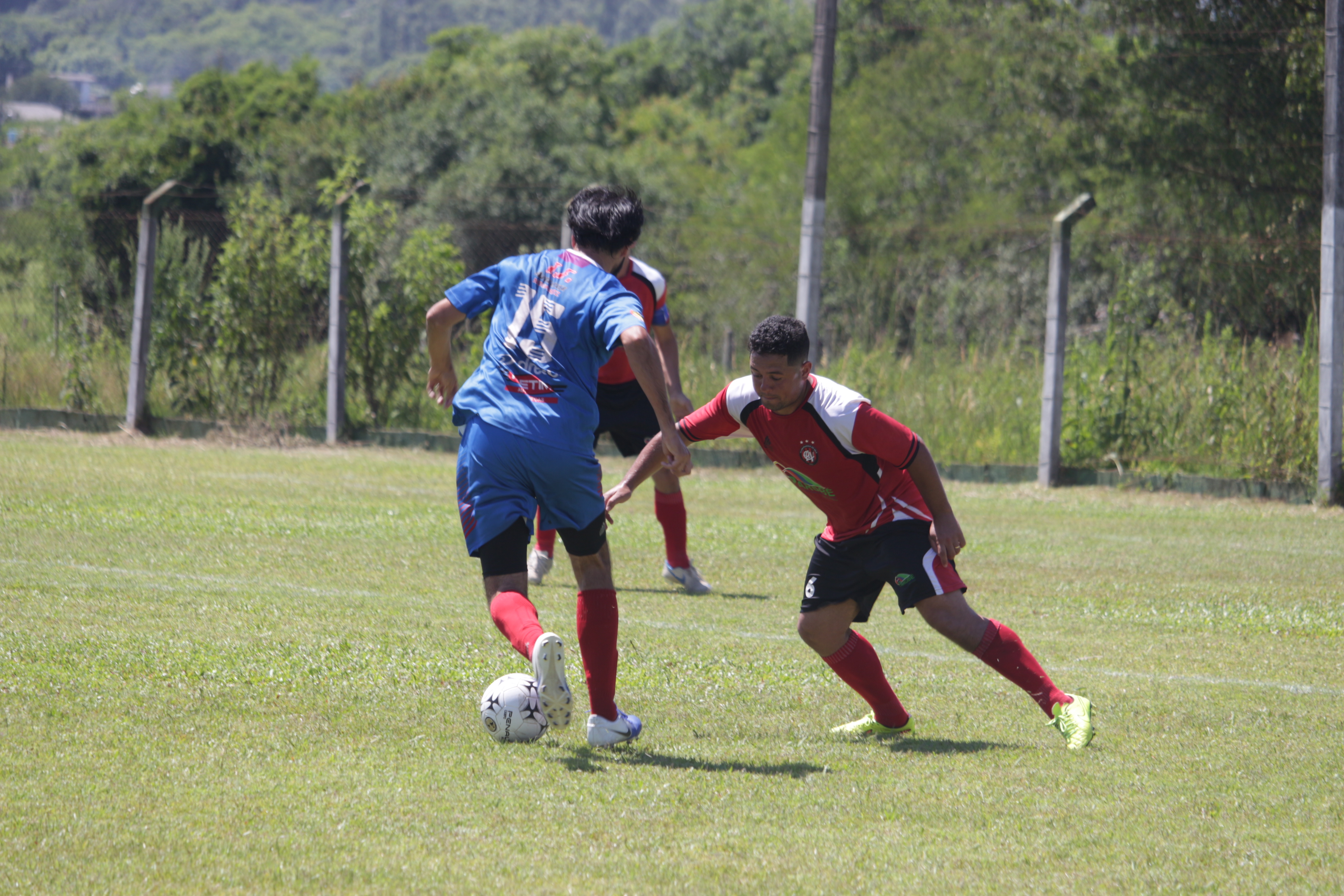 Estádio Odorico Mosmann recebe finais do Campeonato Municipal de Parobé, no sábado (14)