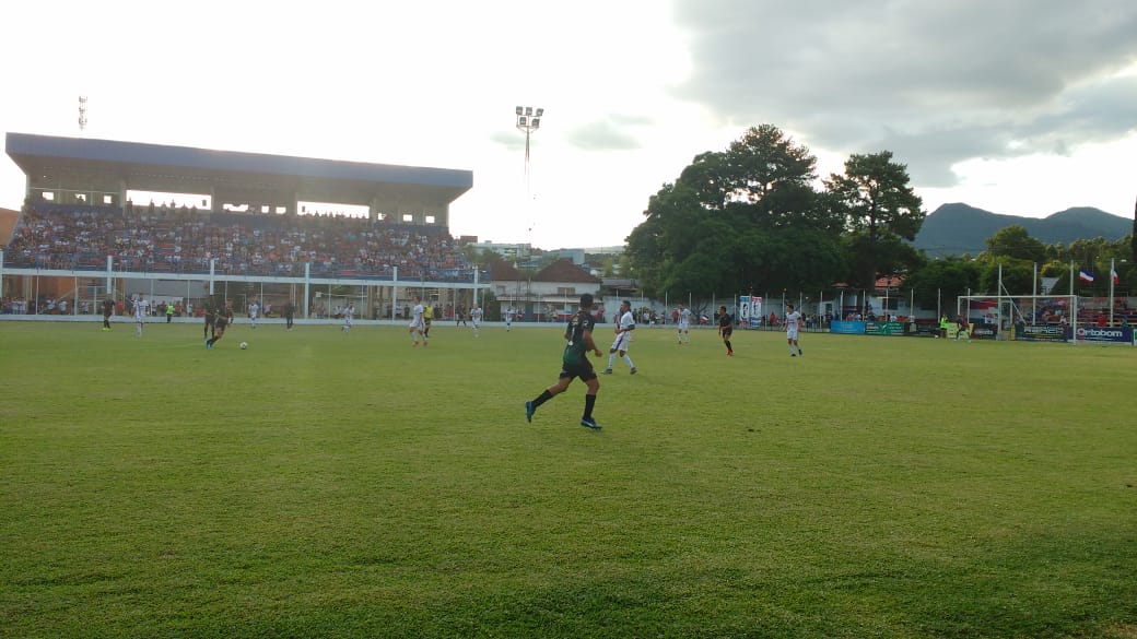 Estreia com vitória: Igrejinha vence o Brasil de Farroupilha por 2x0