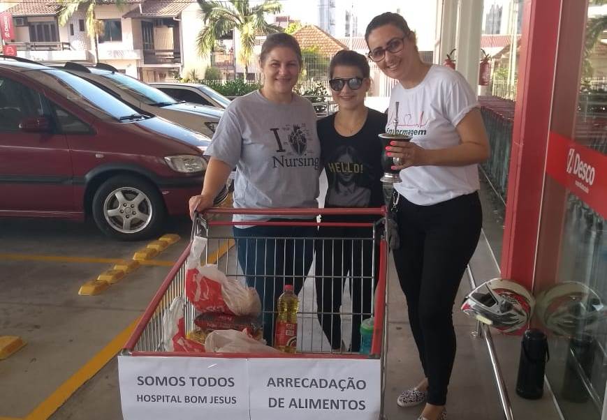 Ex-funcionários do Hospital de Taquara realizam arrecadação de alimentos