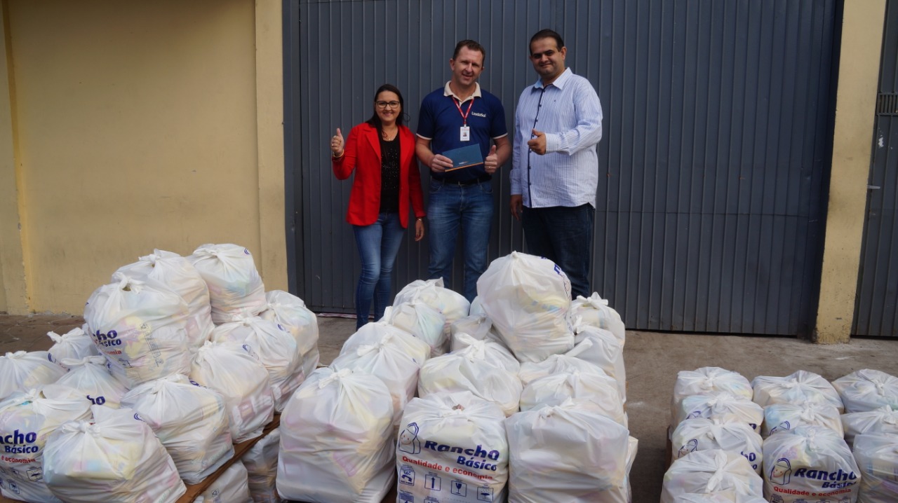 UnidaSul doa 100 kits de alimentação e higiene para Parobé