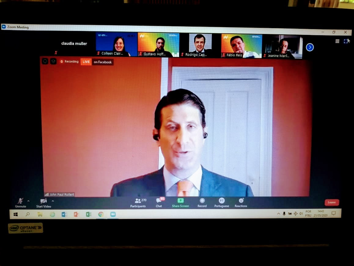 Professores da rede municipal de ensino taquarense participaram do Fórum Sthem Brasil