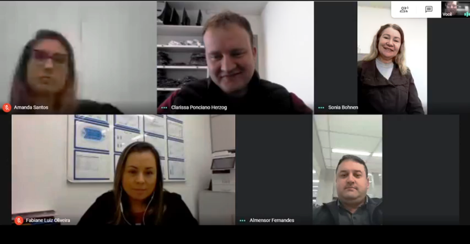 Líderes do comércio enfatizam importância do consumo nas lojas locais