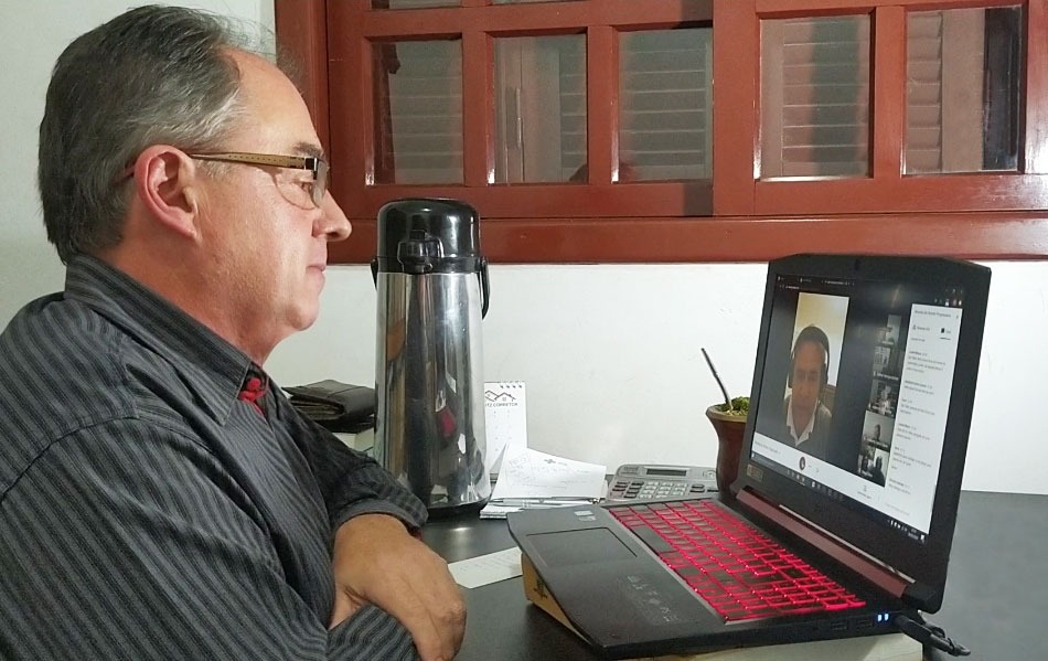 Ex-vice-prefeito de Taquara e atual administração divergem sobre gestão terceirizada de escolas