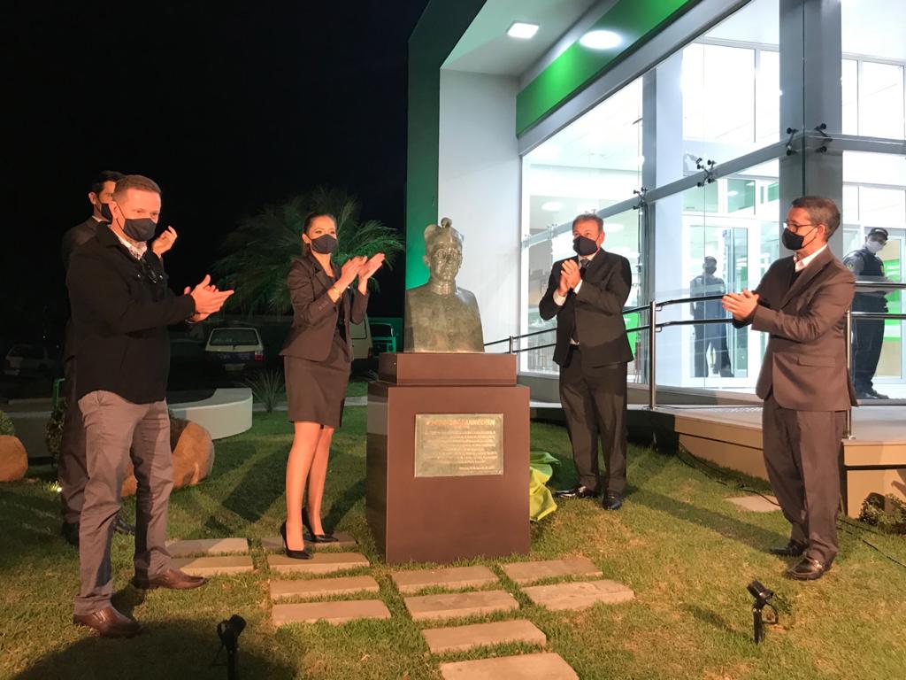 Sicredi Nordeste RS reinaugurou agência de Rolante sob um novo conceito